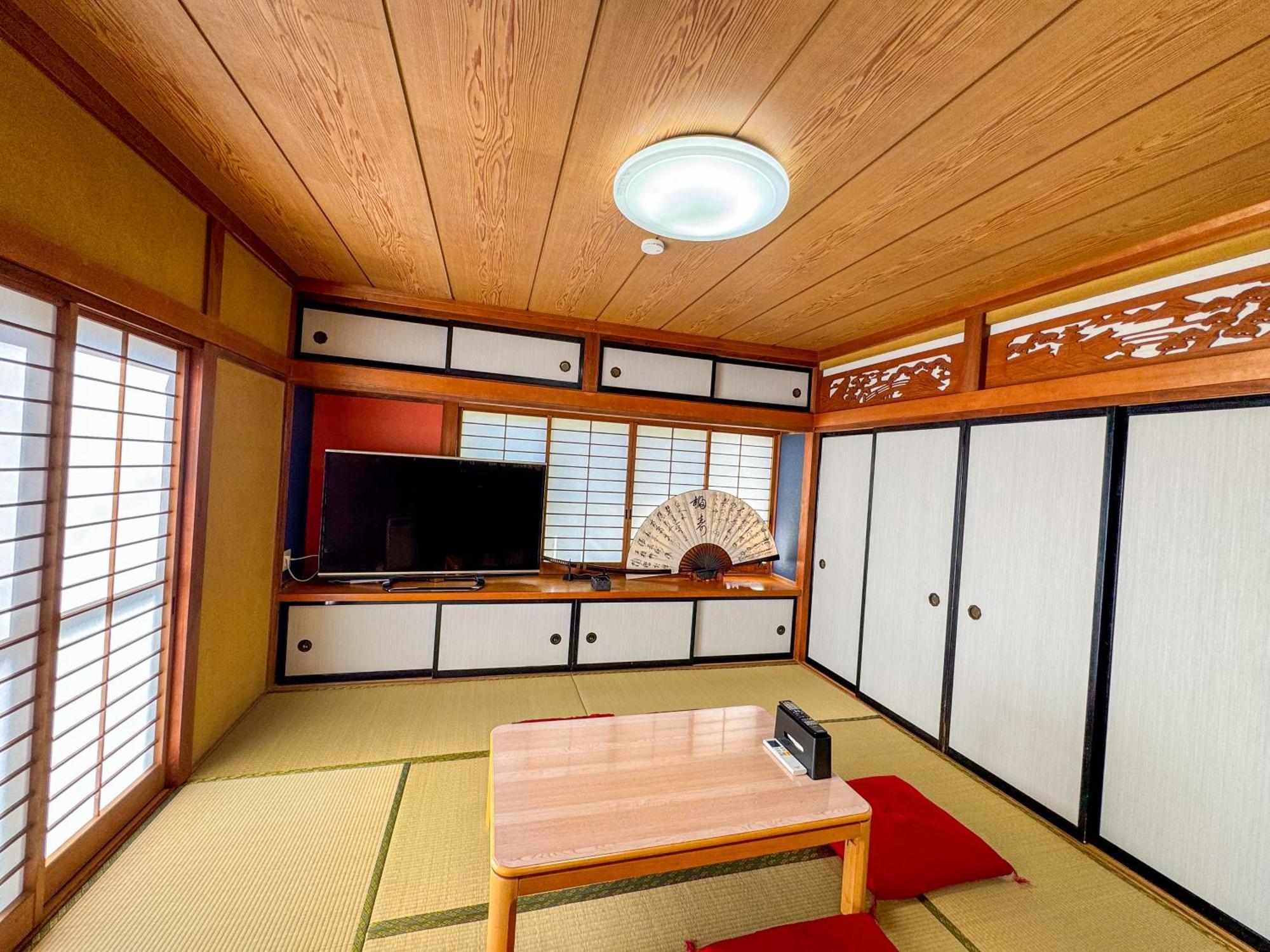 Fuji Ninja House Villa Fujiyoshida Exterior photo
